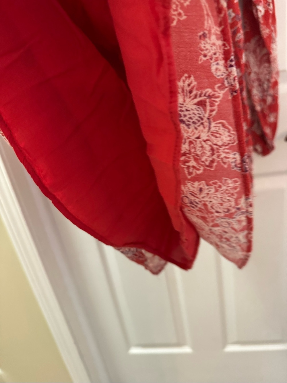 Free People Long Sleeve Dress Women's Size XS Red Floral Mini Length Boho Flowy - Picture 8 of 10